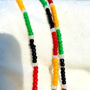 Tie-on waist beads